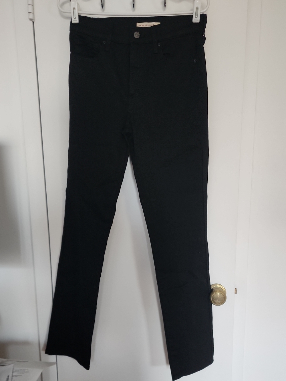Levi Strauss 724 High Rise Straight Black Pants